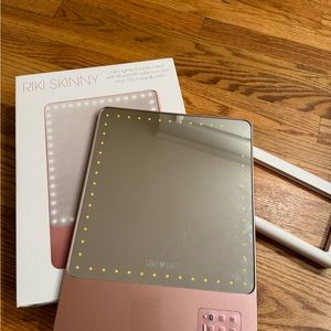 Riki skinny make up mirror